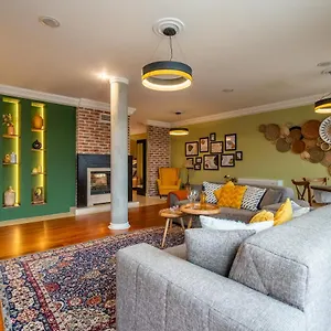 Διαμέρισμα Renovated Boutique Petrus Σόφια